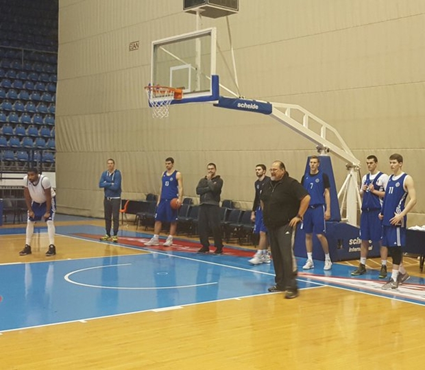 Џикић почео са радом, Божићева порука за играче: Никад не одустајте